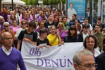 Telde protesta en silencio contra la violencia machista (Foto TA y Francisco Javier Santana)